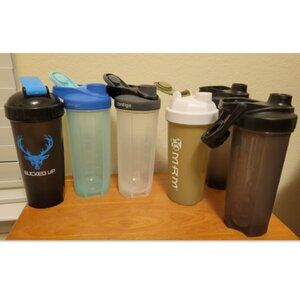 Assorted Blender / Shaker Bottles and Blender Balls